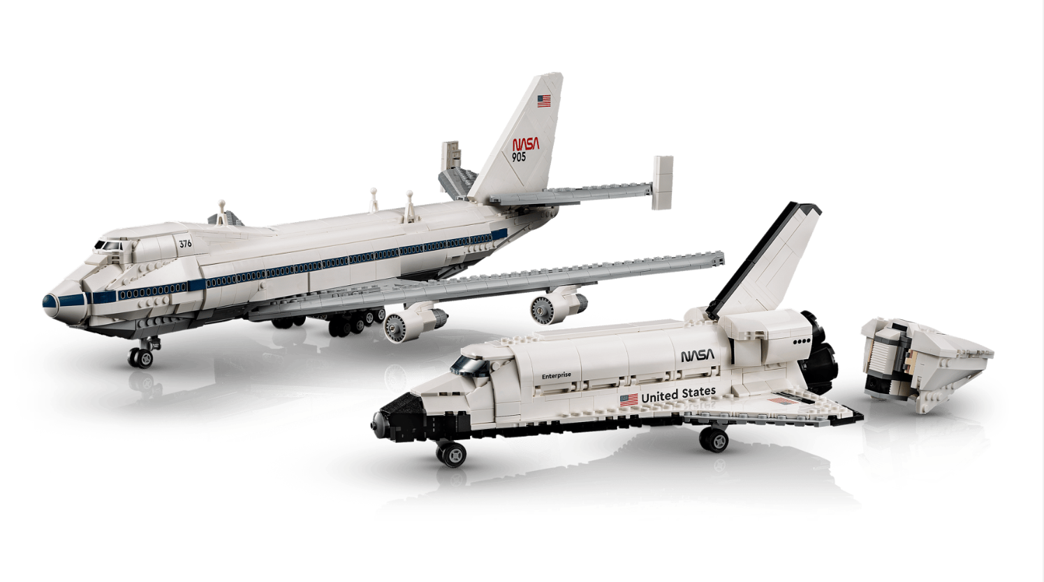 LEGO Le Shuttle Carrier Aircraft